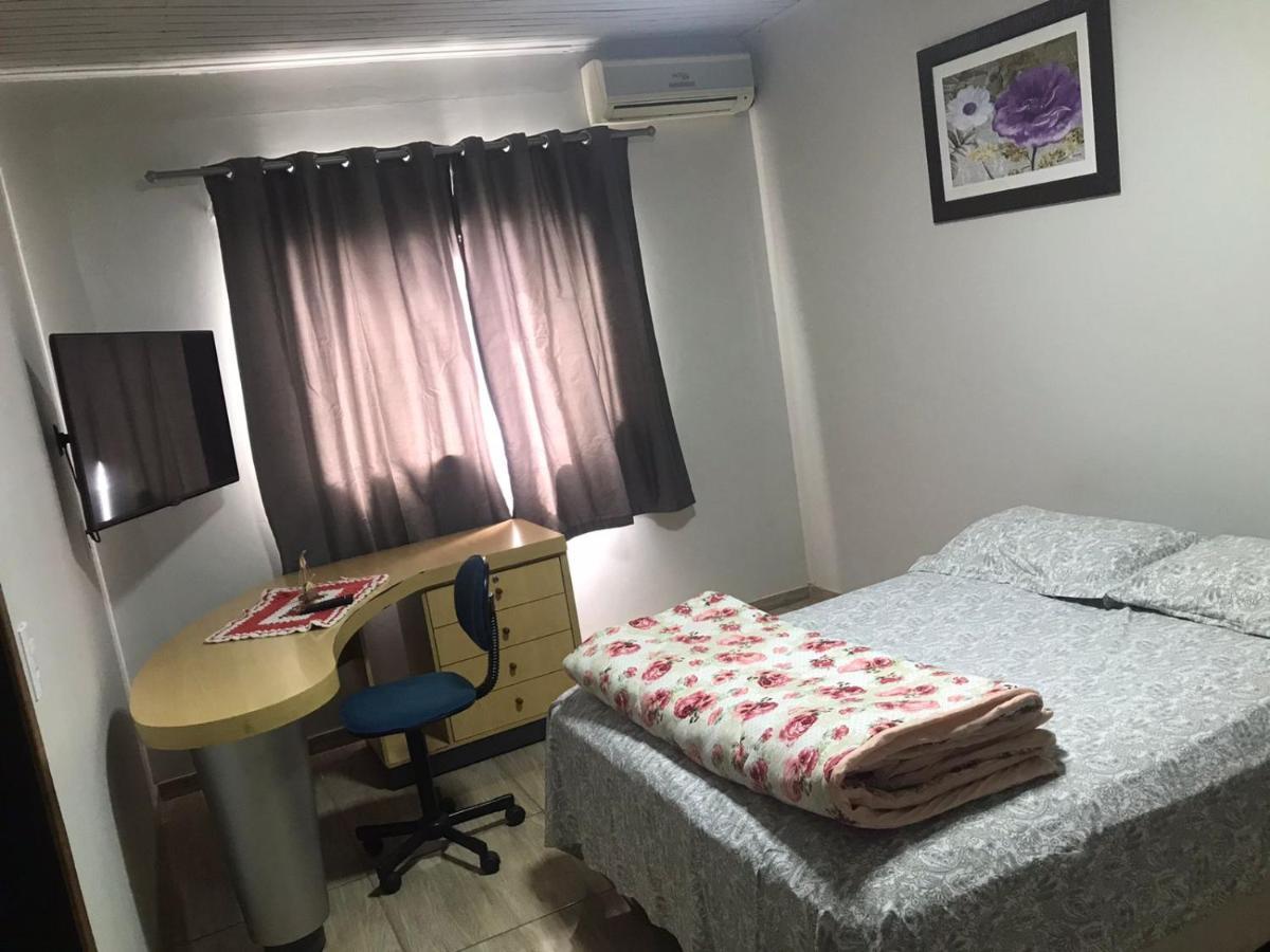 Casa Com 2 Quartos Agradaveis Com Ar Condicionado Foz do Iguaçu Eksteriør billede